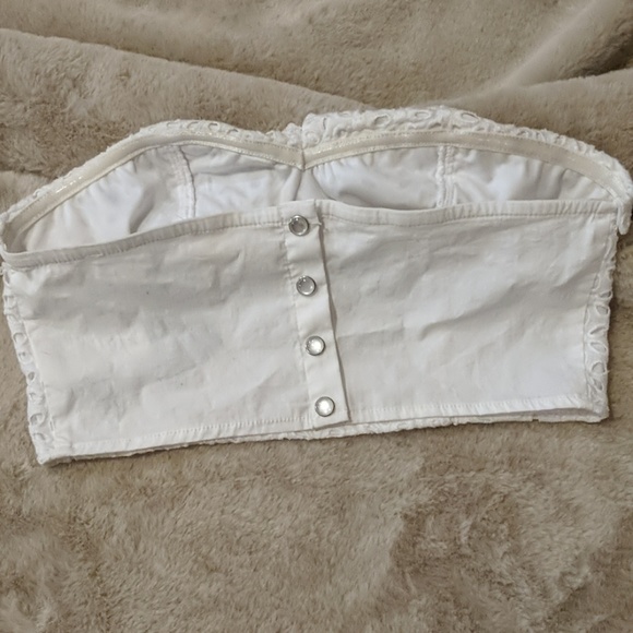 Daisy eyelet crop top bralet - Picture 3 of 4